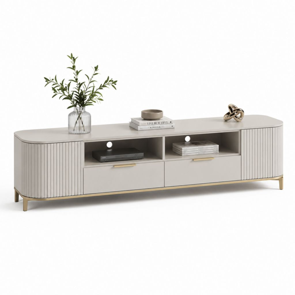 Mobile TV basso beige in MDF con ante scanalate 180 x 40 x 55 cm